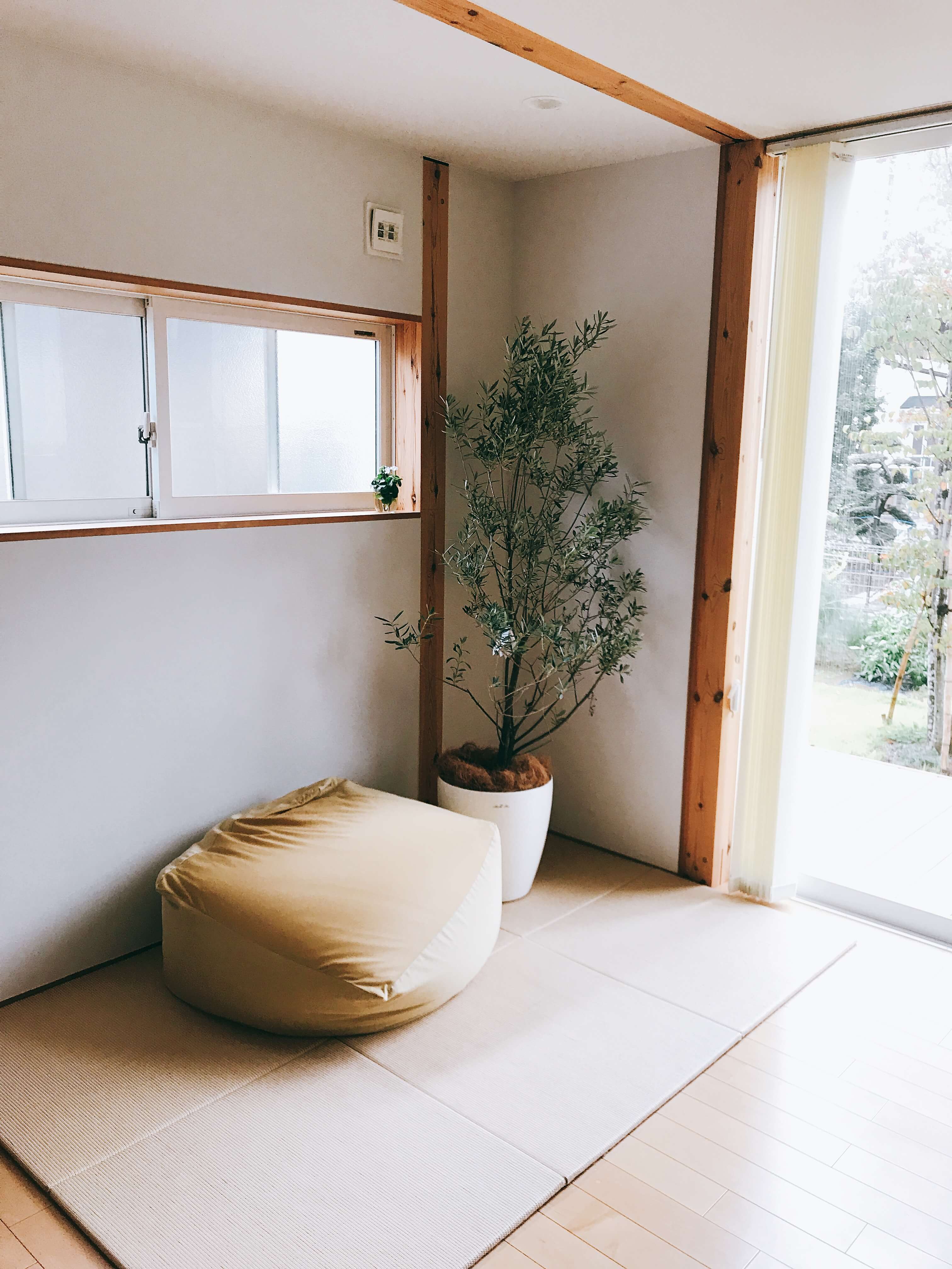無印良品の麻畳マットでフローリングのリビングに和室を作りました 無印良品の家のブログ Annyの木の家