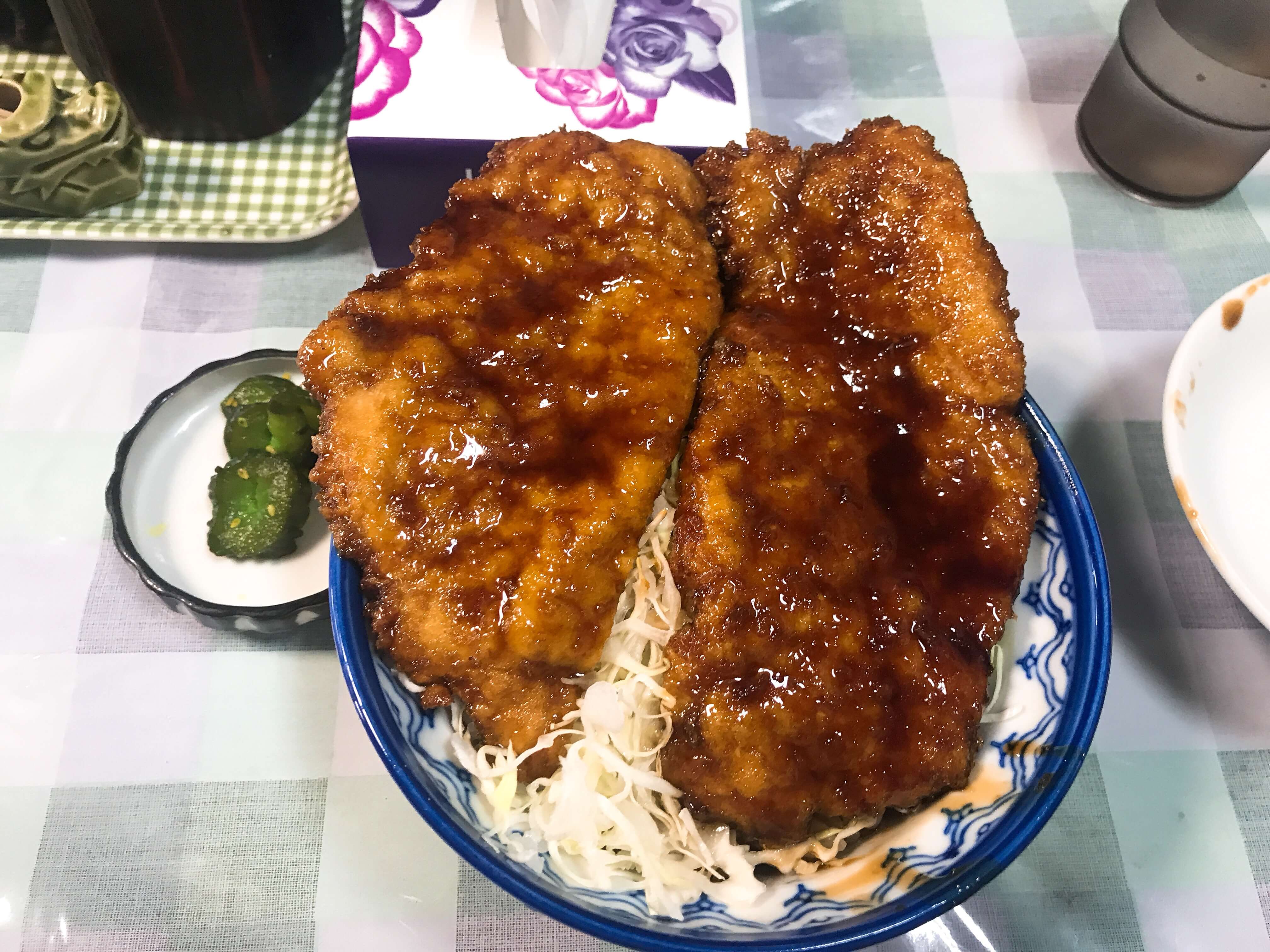 サンドウィッチマン富澤が紹介してたカツ丼のお店 白孔雀食堂に行ってきた 無印良品の家のブログ Annyの木の家