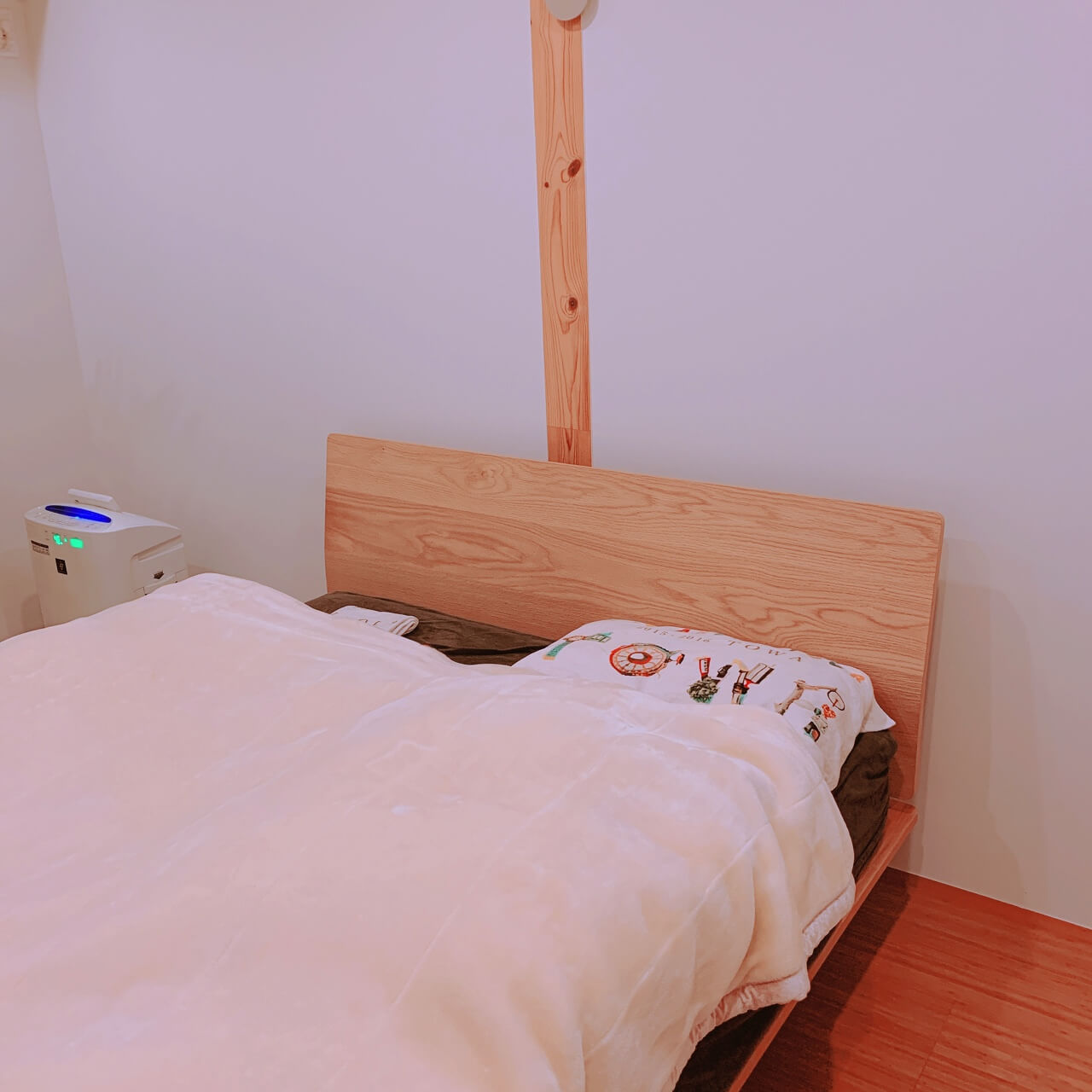 公式通販サイトでお買い 木製ベッドフレーム 無印良品 シングル ヘッドボード付き 脚付き シングルベッド