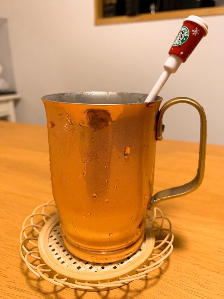 copper-mug-和田助の銅マグカップでカフェラテを飲んだ