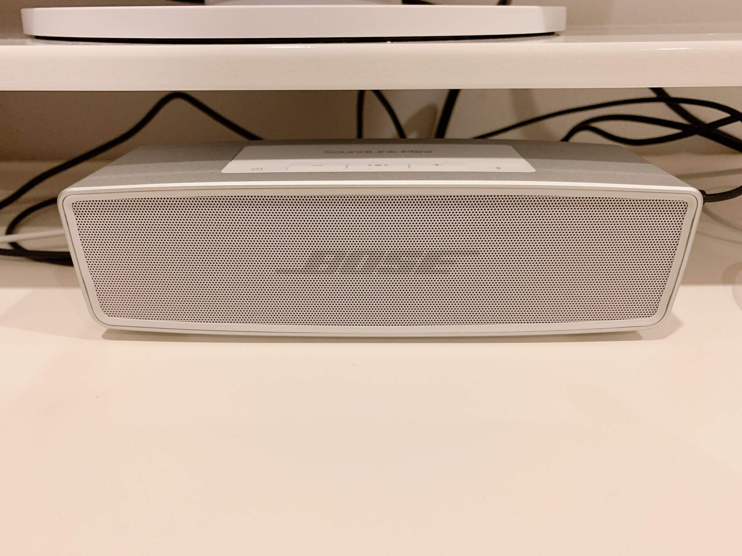 Bose SoundLinkで音楽が途中で止まる時の確認事項(AUX、Bluetooth 